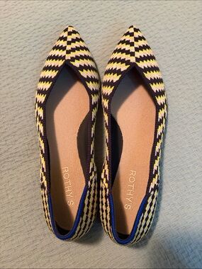 Rothy's Pointed Knit Flats in Black, Yellow & cream in 9.5